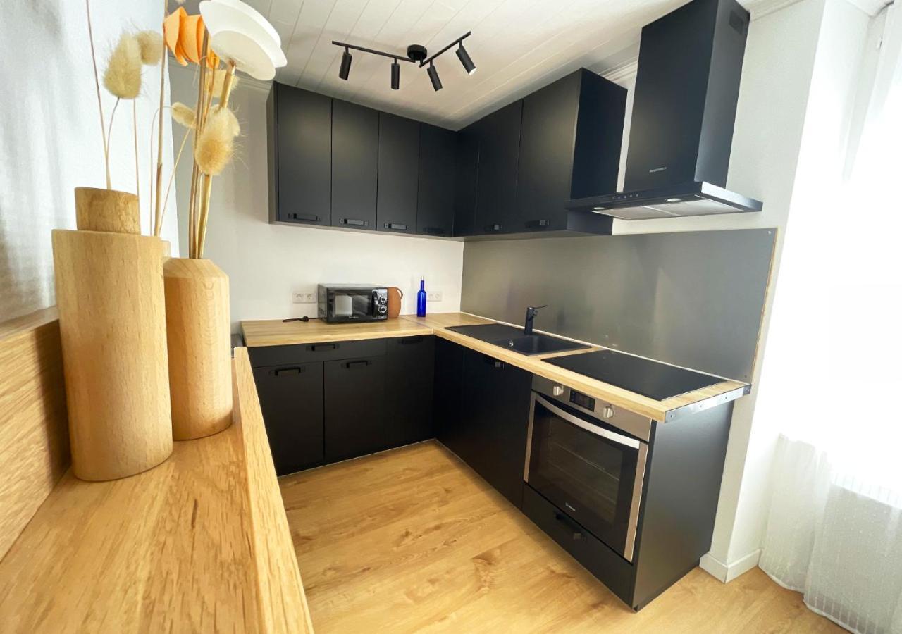 Charmant Appartement Renove Au Coeur De Concarneau Εξωτερικό φωτογραφία